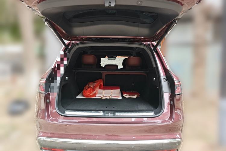 Used Hima AITO M8 2025 Extended-Range Max+ Version 53.4 kWh 5-Seater Edition Trunk
