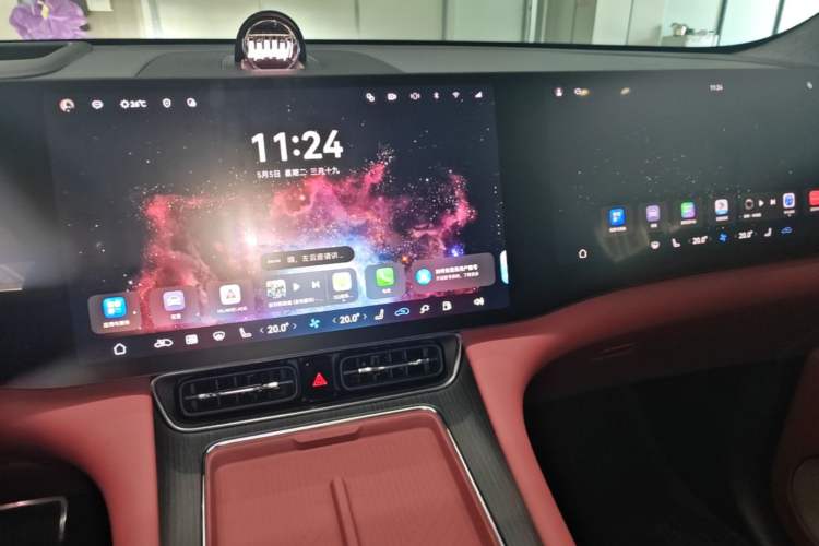 Used Hima AITO M8 2025 Extended-Range Max+ Version 53.4 kWh 5-Seater Edition Audio And AC Panel