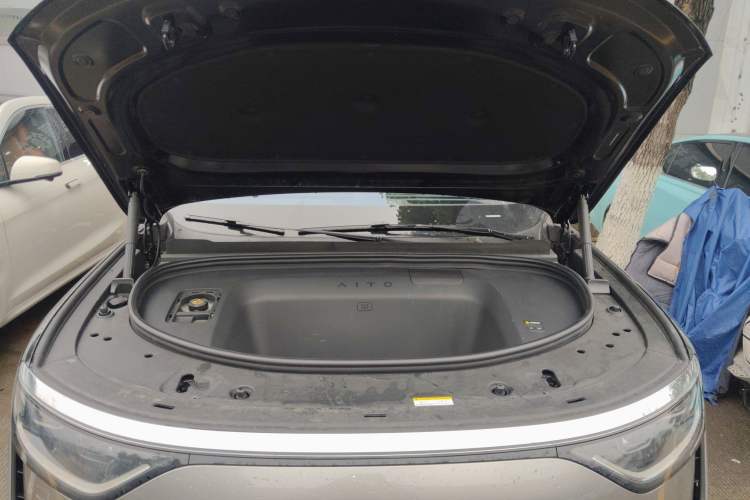 Used Hima AITO M8 2025 Model, Pure Electric Max+ Six-Seat Long-Range Version Engine Bay