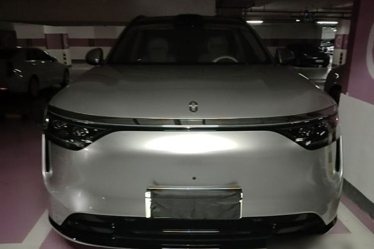 Used Hima AITO M8 2025 Extended-Range Max+ Version 53.4 kWh 6-Seater Edition Front