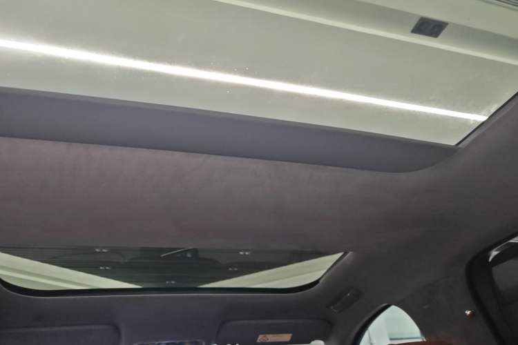 Used Hima AITO M8 2025 Extended-Range Max+ Version 53.4 kWh 5-Seater Edition Headliner