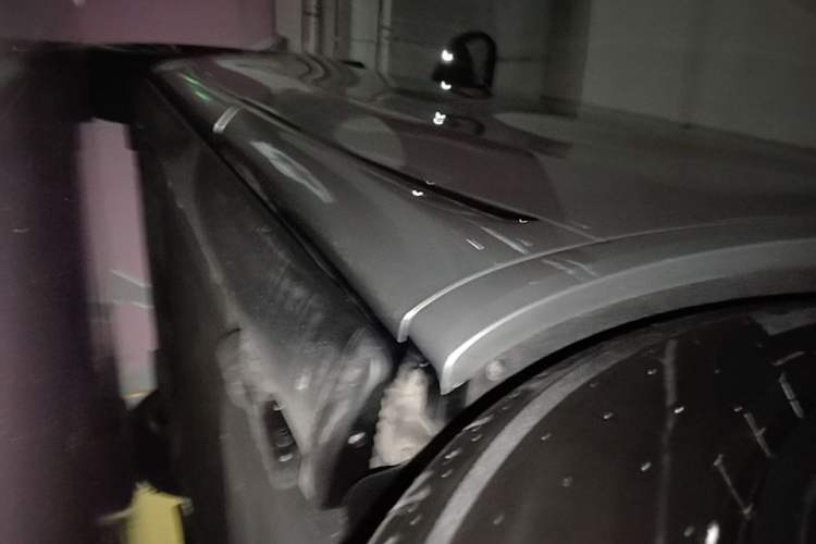 Used Hima AITO M8 2025 Extended-Range Max+ Version 53.4 kWh 6-Seater Edition Left Side Sill