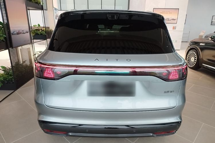 Used Hima AITO M8 2025 Extended-Range Max+ Version 53.4 kWh 5-Seater Edition Rear