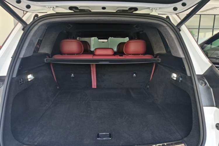 Used Hima AITO M8 2025 Extended-Range Max+ Version 53.4 kWh 5-Seater Edition Trunk