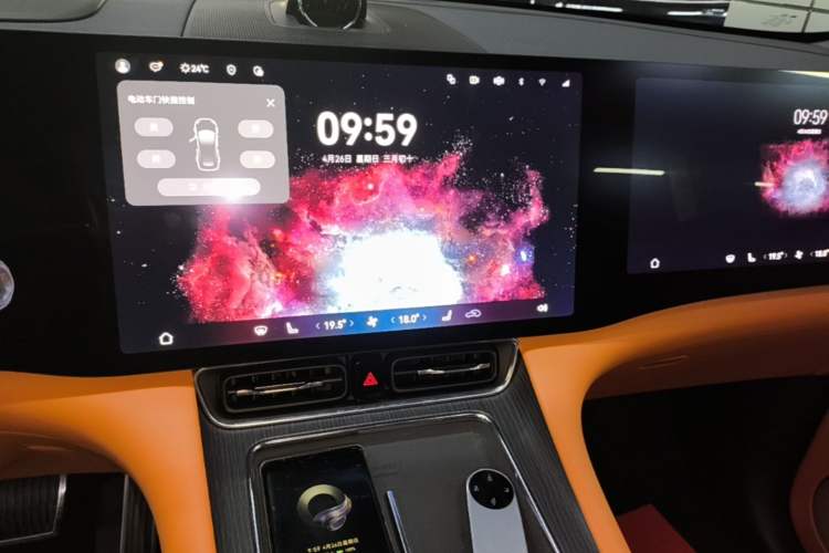 Used Hima AITO M8 2025 Extended-Range Ultra Version 53.4 kWh 6-Seater Edition Audio And AC Panel