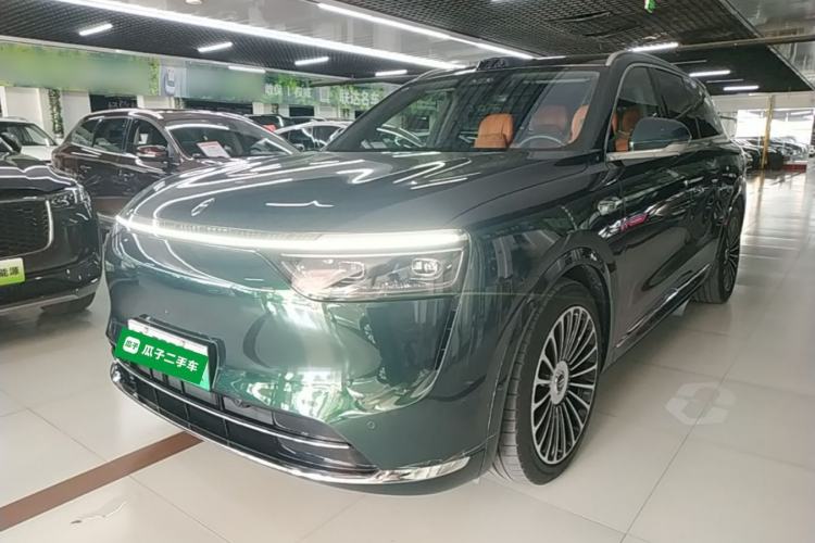 Hima AITO M8 2025 Extended-Range Ultra Version 53.4 kWh 6-Seater Edition
