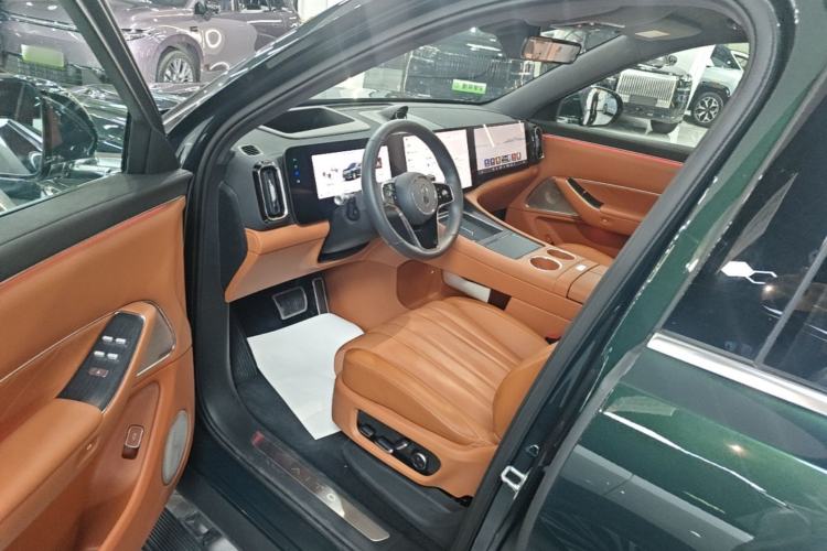 Used Hima AITO M8 2025 Extended-Range Ultra Version 53.4 kWh 6-Seater Edition Driver Seat