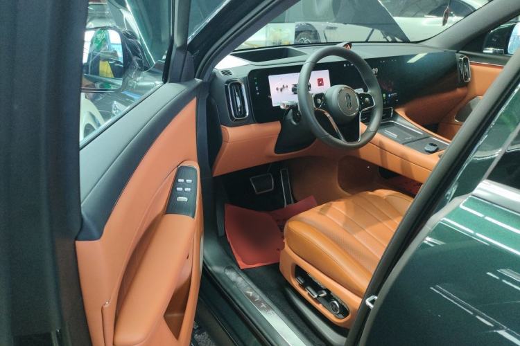 Used Hima AITO M8 2025 Extended-Range Ultra Version 53.4 kWh 6-Seater Edition Driver Seat