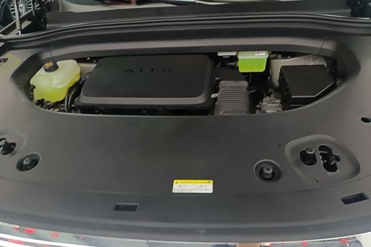 Used Hima AITO M8 2025 Extended-Range Ultra Version 53.4 kWh 6-Seater Edition Engine Bay