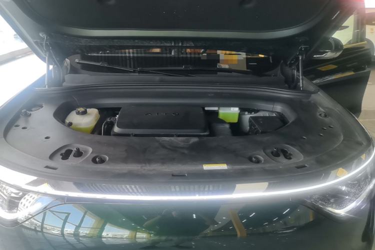 Used Hima AITO M8 2025 Extended-Range Ultra Version 53.4 kWh 6-Seater Edition Engine Bay