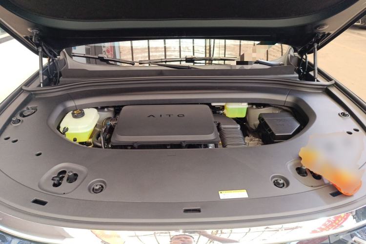 Used Hima AITO M8 2025 Extended-Range Max+ Version 53.4 kWh 6-Seater Edition Engine Bay