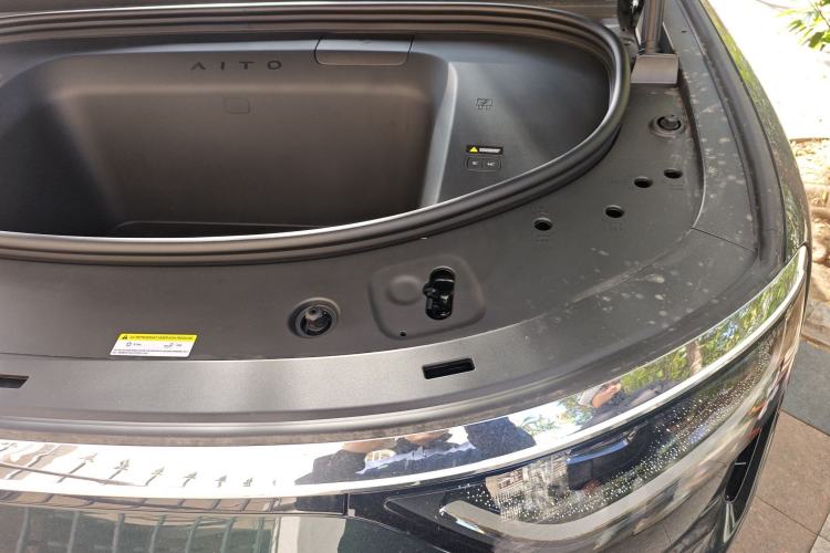 Used Hima AITO M8 2025 Model, Pure Electric Max+ Six-Seat Long-Range Version Engine Bay Left
