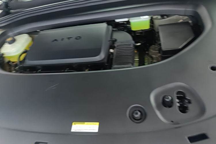 Used Hima AITO M8 2025 Extended-Range Ultra Version 53.4 kWh 6-Seater Edition Engine Bay