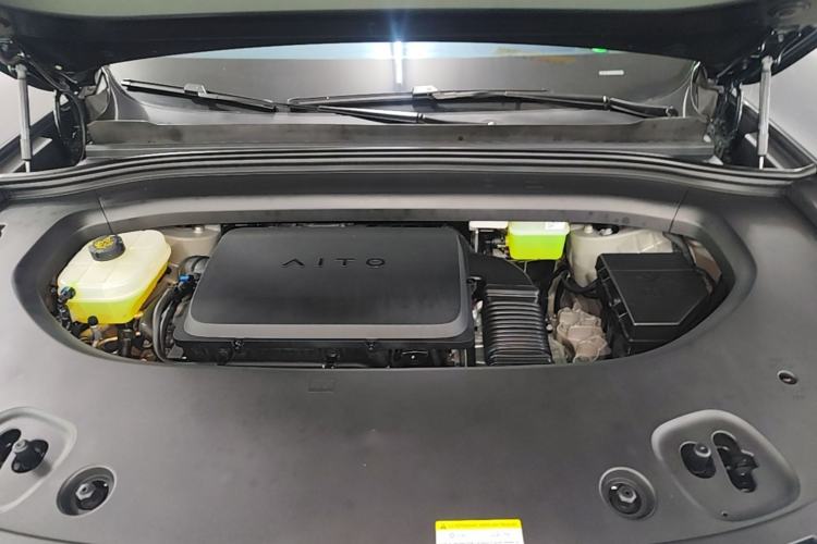 Used Hima AITO M8 2025 Extended-Range Max+ Version 53.4 kWh 5-Seater Edition Engine Bay