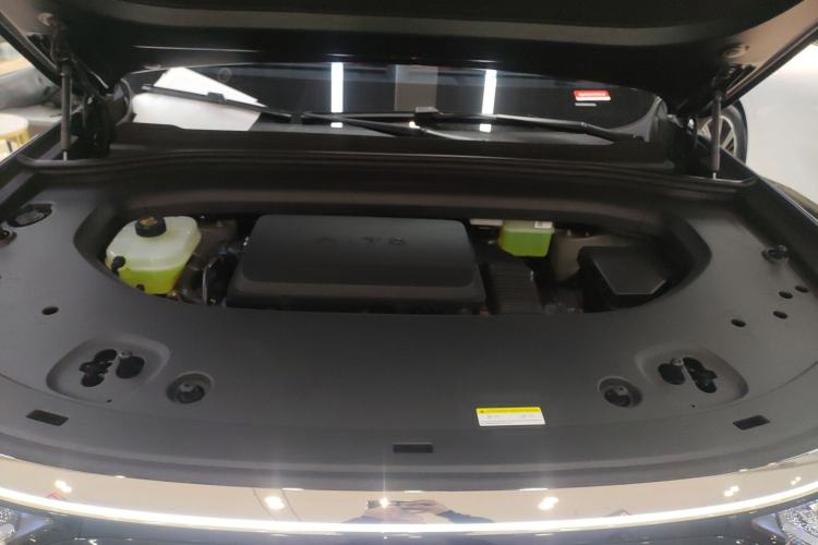Used Hima AITO M8 2025 Extended-Range Ultra Version 53.4 kWh 6-Seater Edition Engine Bay