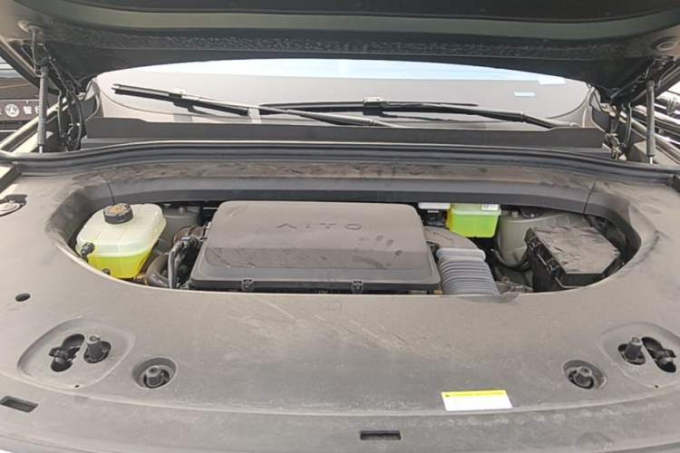 Used Hima AITO M8 2025 Extended-Range Max+ Version 53.4 kWh 5-Seater Edition Engine Bay