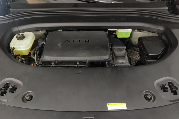 Used Hima AITO M8 2025 Extended-Range Max+ Version 53.4 kWh 6-Seater Edition Engine Bay