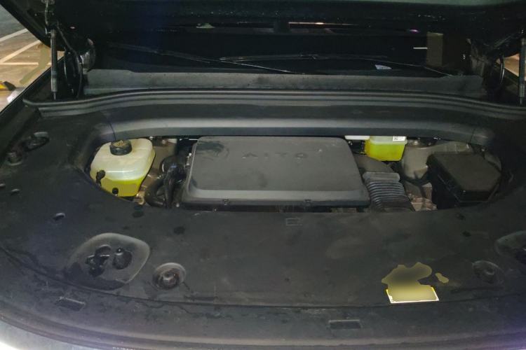 Used Hima AITO M8 2025 Extended-Range Max+ Version 53.4 kWh 6-Seater Edition Engine Bay