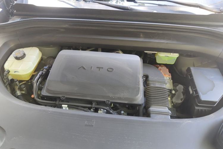 Used Hima AITO M8 2025 Extended-Range Max+ Version 53.4 kWh 6-Seater Edition Engine Bay