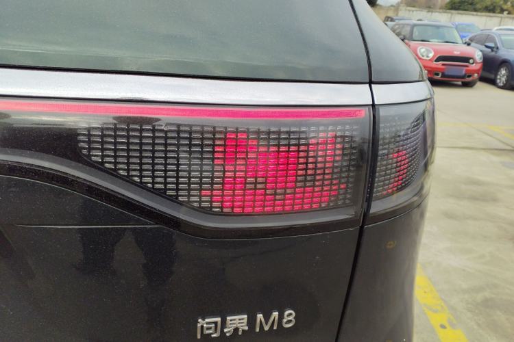 Used Hima AITO M8 2025 Extended-Range Ultra Version 53.4 kWh 6-Seater Edition Exterior 1