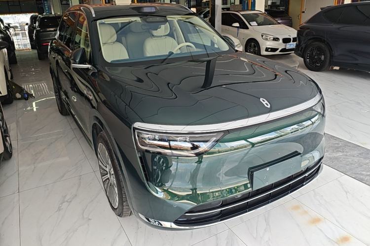 Used Hima AITO M8 2025 Extended-Range Ultra Version 53.4 kWh 6-Seater Edition Exterior 1