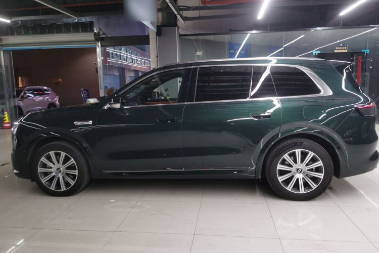 Used Hima AITO M8 2025 Extended-Range Max+ Version 53.4 kWh 6-Seater Edition Exterior 3