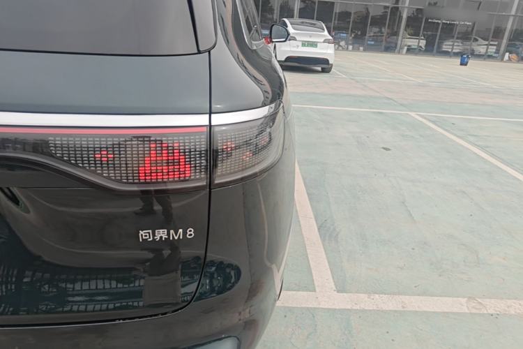 Used Hima AITO M8 2025 Extended-Range Max+ Version 53.4 kWh 6-Seater Edition Exterior 3