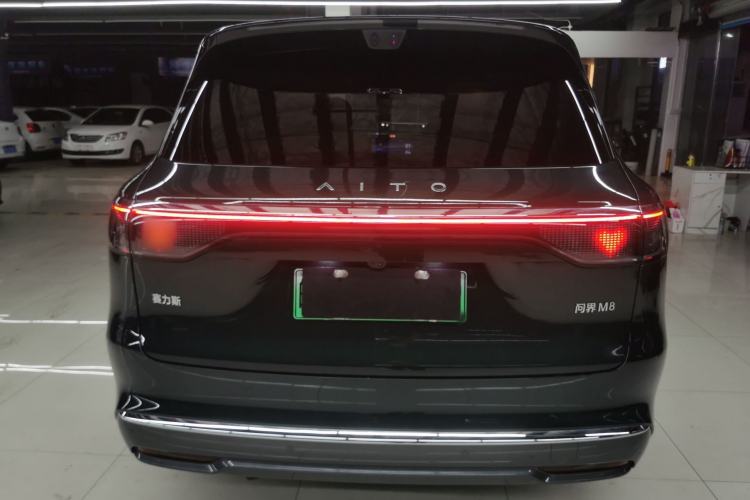 Used Hima AITO M8 2025 Extended-Range Max+ Version 53.4 kWh 6-Seater Edition Exterior 4