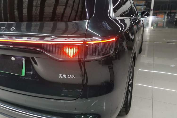 Used Hima AITO M8 2025 Extended-Range Max+ Version 53.4 kWh 6-Seater Edition Exterior 6