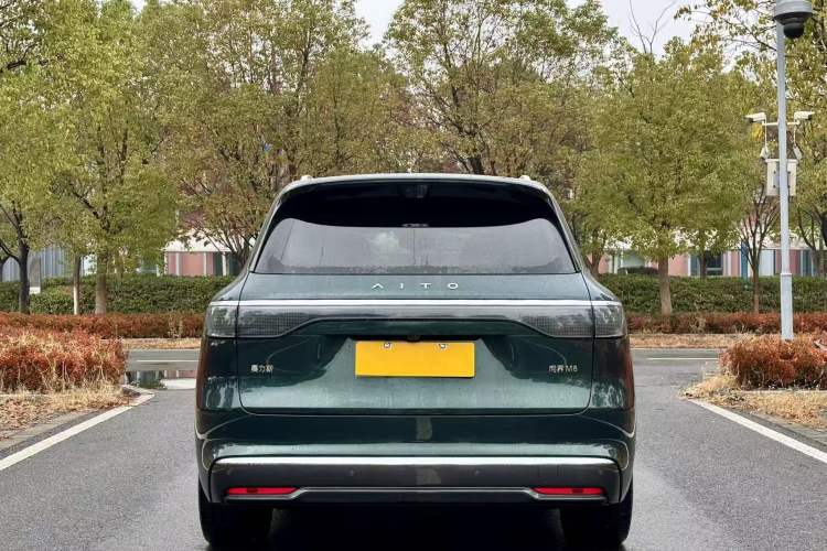 Used Hima AITO M8 2025 Extended-Range Ultra Version 53.4 kWh 6-Seater Edition Exterior 6