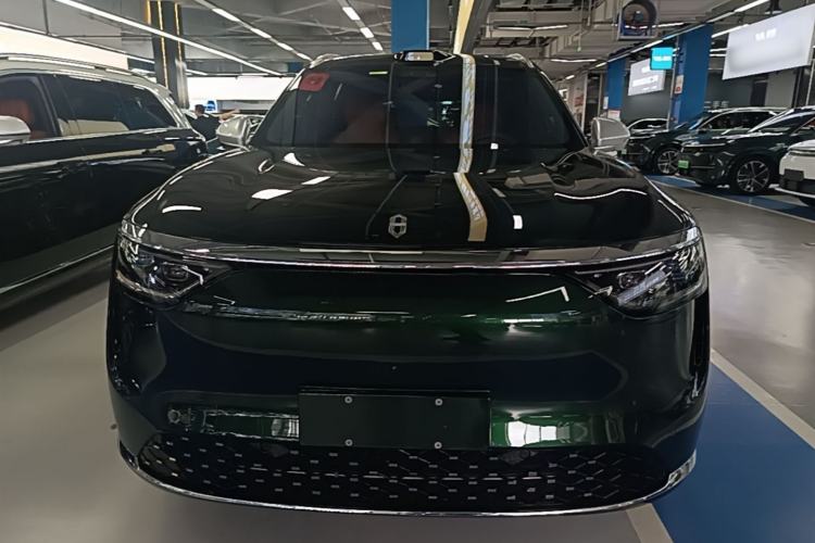Used Hima AITO M8 2025 Extended-Range Max+ Version 53.4 kWh 5-Seater Edition Front