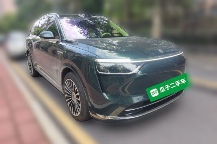 Used Hima AITO M8 2025 Extended-Range Max+ Version 53.4 kWh 6-Seater Edition Front Right 45 Deg