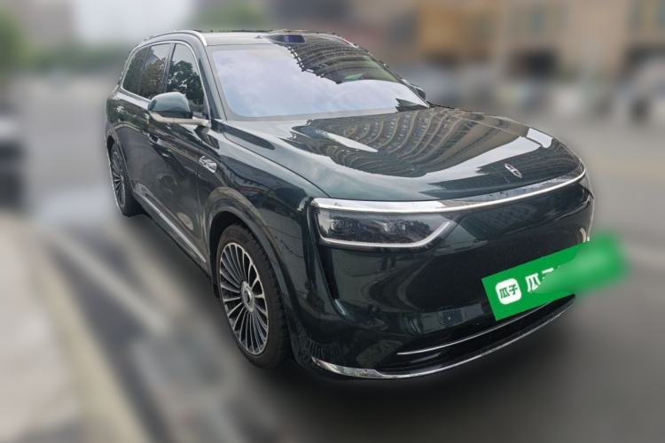Used Hima AITO M8 2025 Extended-Range Ultra Version 53.4 kWh 6-Seater Edition Front Right 45 Deg