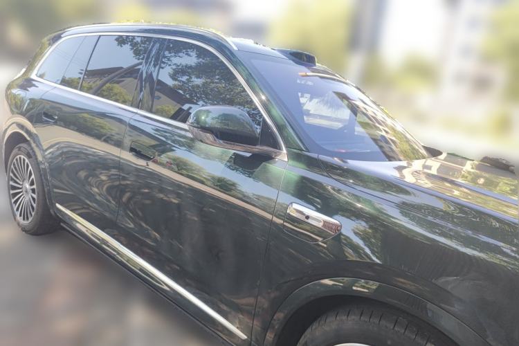 Used Hima AITO M8 2025 Extended-Range Max+ Version 53.4 kWh 6-Seater Edition Front Right 45 Deg
