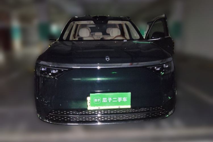 Used Hima AITO M8 2025 Extended-Range Max Version 37 kWh 5-Seater Front