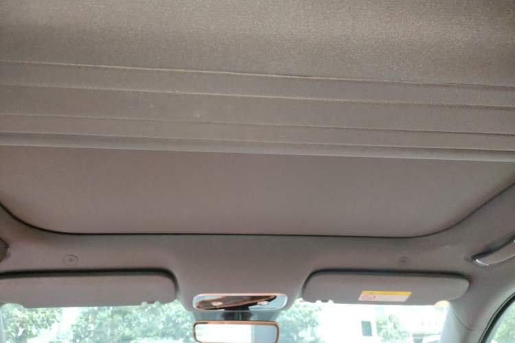 Used Hima AITO M8 2025 Extended-Range Ultra Version 53.4 kWh 6-Seater Edition Headliner