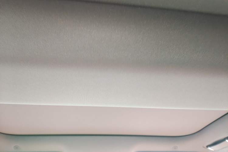 Used Hima AITO M8 2025 Extended-Range Max+ Version 53.4 kWh 6-Seater Edition Headliner