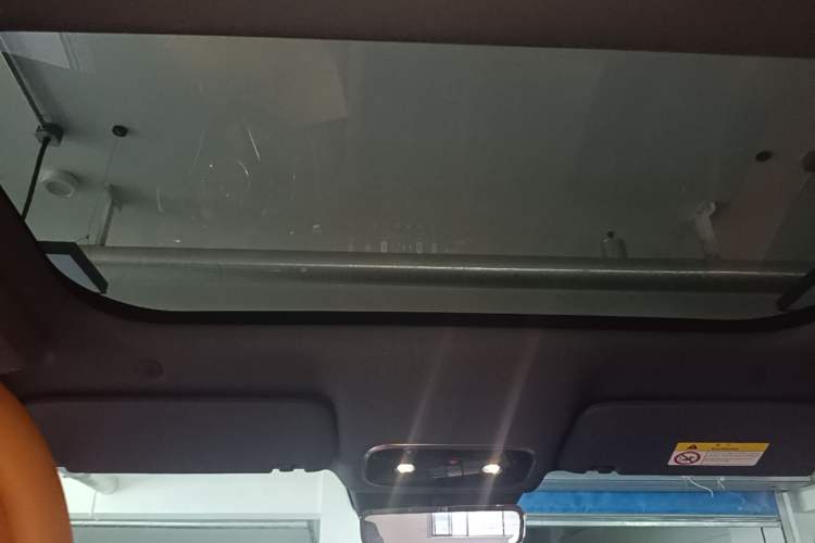 Used Hima AITO M8 2025 Extended-Range Max+ Version 53.4 kWh 6-Seater Edition Headliner