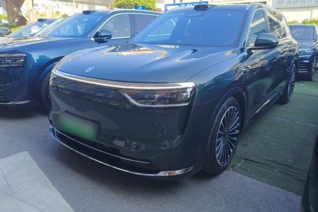 Used Hima AITO M8 2025 Extended-Range Ultra Version 53.4 kWh 6-Seater Edition