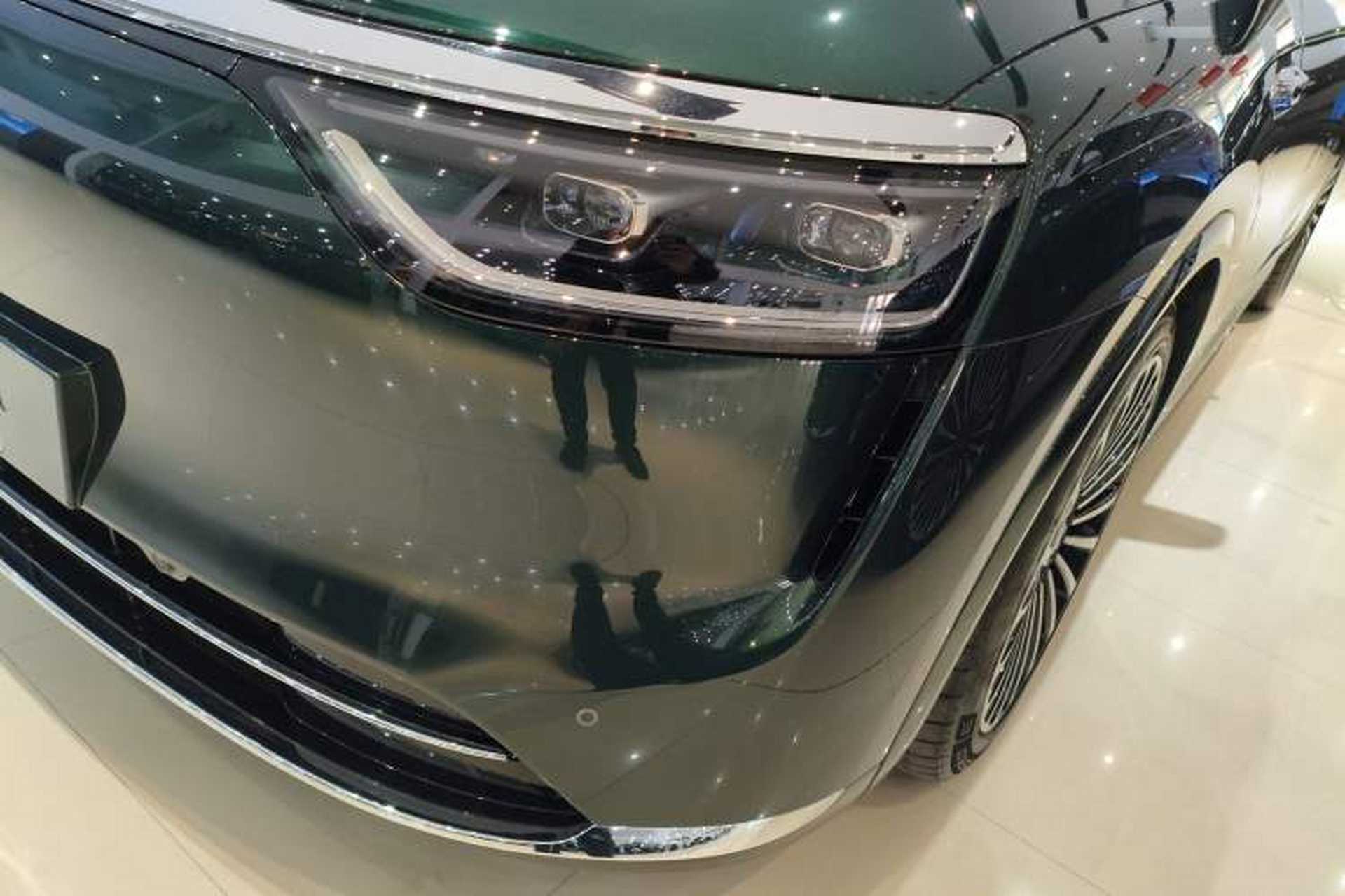 Used Hima AITO M8 2025 Extended-Range Max Version 37 kWh 6-Seater Left Front Headlight