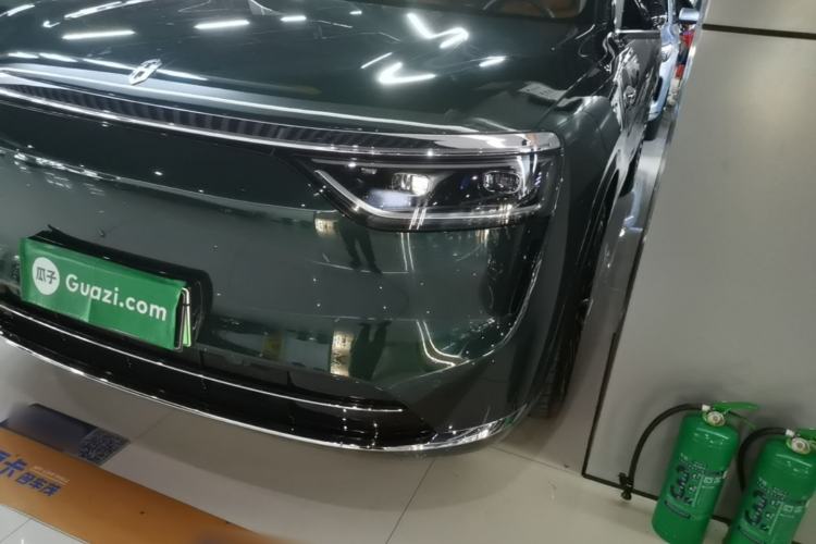 Used Hima AITO M8 2025 Extended-Range Ultra Version 53.4 kWh 6-Seater Edition Left Front Headlight