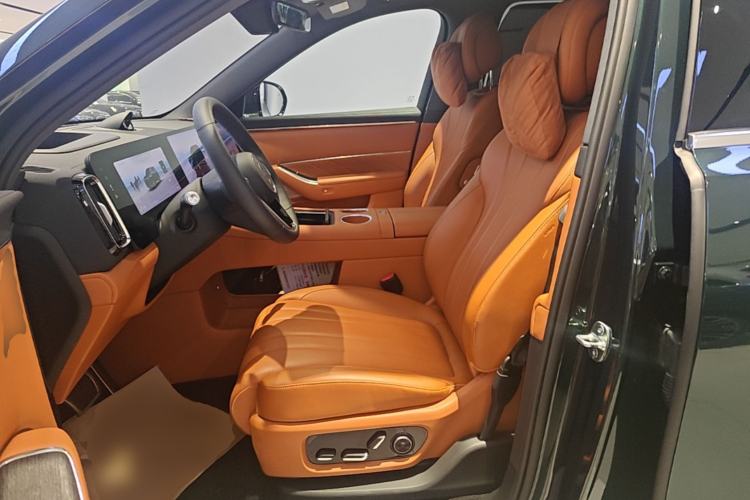 Used Hima AITO M8 2025 Extended-Range Ultra Version 53.4 kWh 6-Seater Edition Left Front Seat
