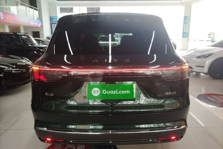 Used Hima AITO M8 2025 Extended-Range Ultra Version 53.4 kWh 6-Seater Edition Rear