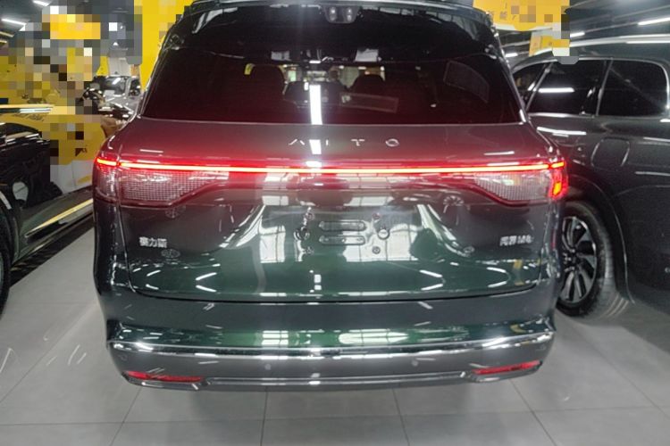 Used Hima AITO M8 2025 Extended-Range Ultra Version 53.4 kWh 6-Seater Edition Rear