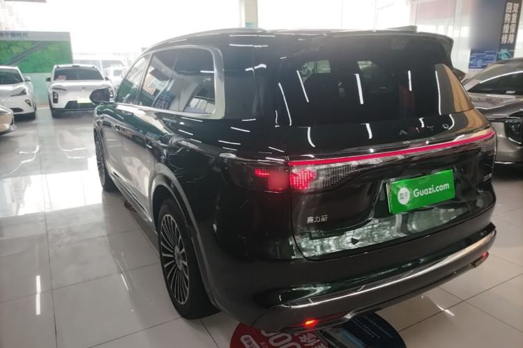 Used Hima AITO M8 2025 Extended-Range Ultra Version 53.4 kWh 6-Seater Edition Rear Left 45 Deg
