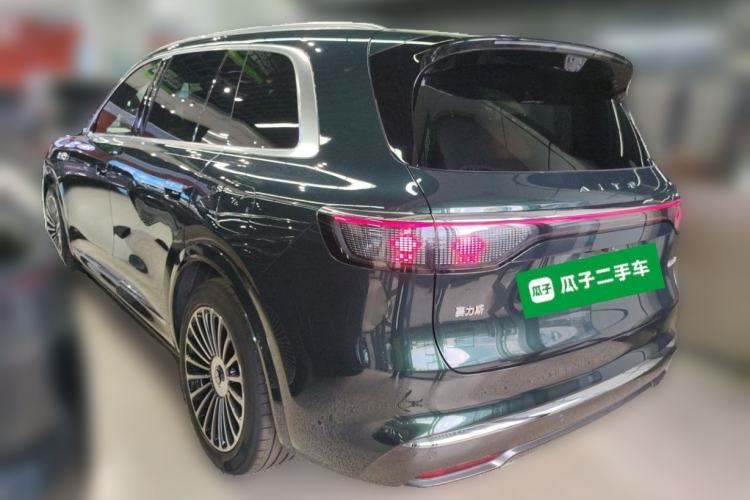 Used Hima AITO M8 2025 Extended-Range Ultra Version 53.4 kWh 6-Seater Edition Rear Left 45 Deg