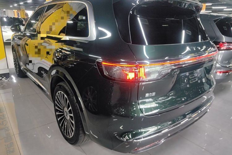 Used Hima AITO M8 2025 Extended-Range Ultra Version 53.4 kWh 6-Seater Edition Rear Left 45 Deg