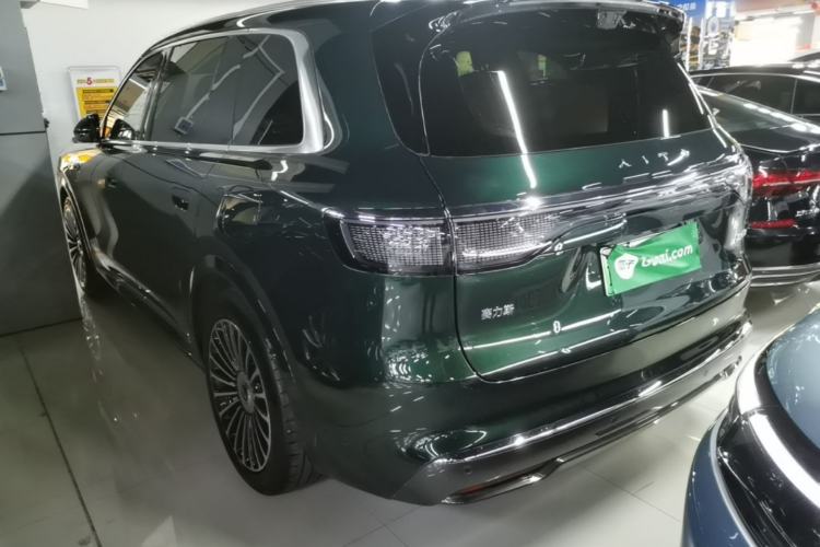 Used Hima AITO M8 2025 Extended-Range Ultra Version 53.4 kWh 6-Seater Edition Rear Left 45 Deg