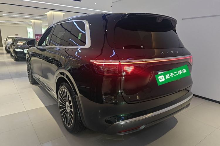 Used Hima AITO M8 2025 Extended-Range Ultra Version 53.4 kWh 6-Seater Edition Rear Left 45 Deg