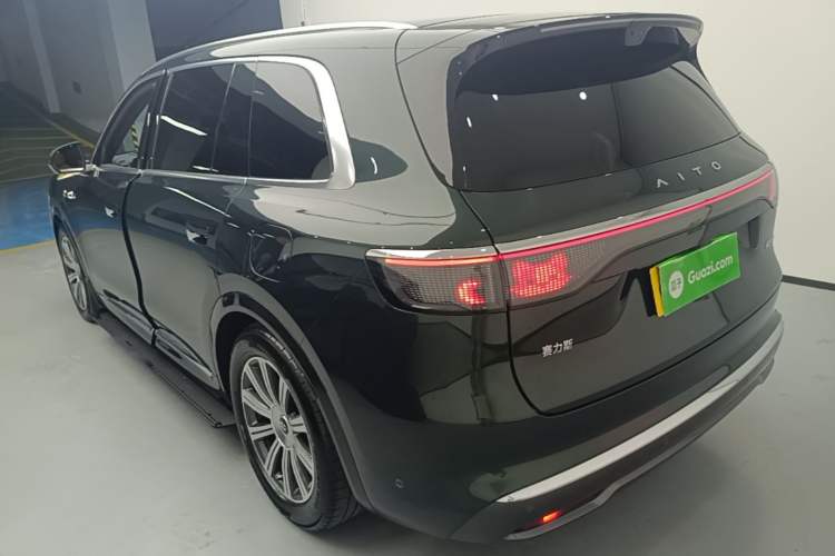 Used Hima AITO M8 2025 Extended-Range Max+ Version 53.4 kWh 6-Seater Edition Rear Left 45 Deg